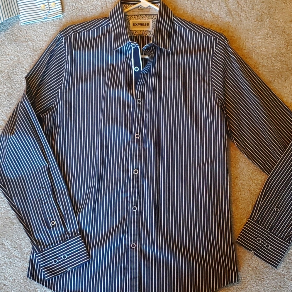 NWOT mens express dress shirt